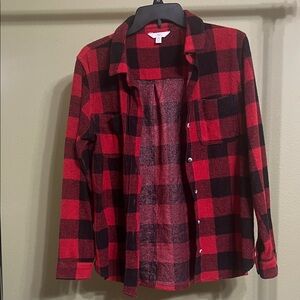 Cozy Flannel Shacket Plaid Button Down Shirt - Time and Tru - Red & Black M